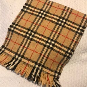 Vintage Burberry scarf